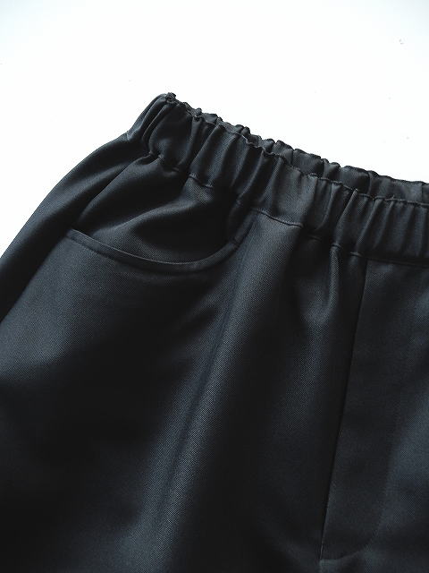 24SS BLACK COMME des GARCONS エステルパンツ L 黒 24SS BLACK COMME des GARCONS エステルパンツ L 黒